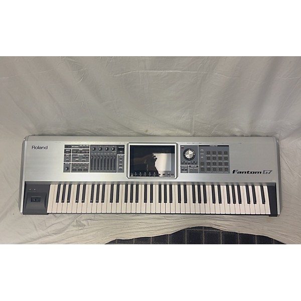 Used Roland Fantom G7 76 Key Keyboard Workstation