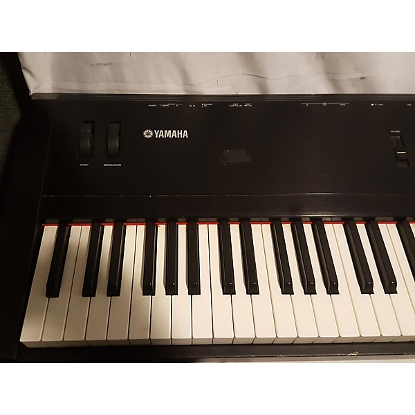 Used Yamaha S08 88 Key Synthesizer