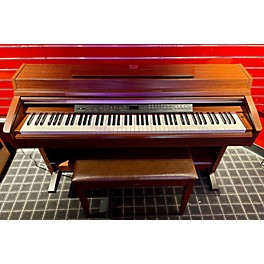 Used Yamaha CLP240 Digital Piano