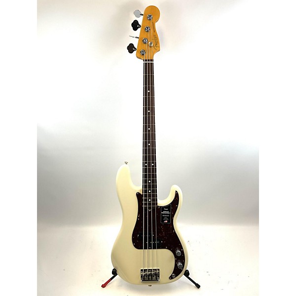 Used Fender Used Fender American Professional II Precision Bass Vintage White Electric Bass Guitar