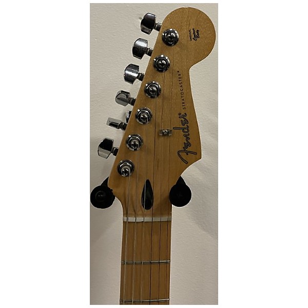 Used Fender Used Fender Player Plus Stratocaster Plus Top HSS Sienna Sunburst Solid Body Electric Guitar