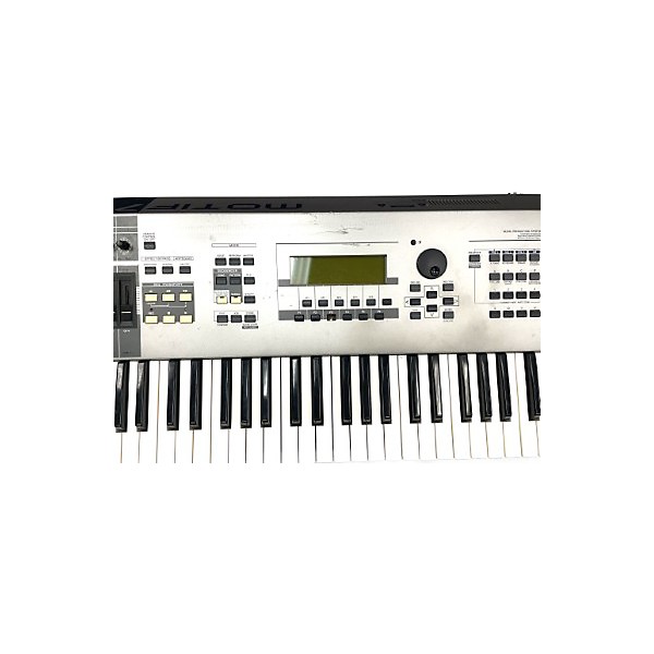 Used Yamaha Motif 7 76 Key Keyboard Workstation