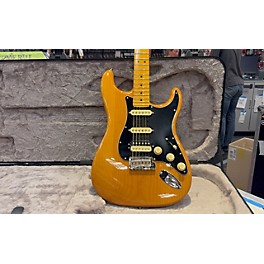 Used Fender Used Fender American Professional Stratocaster SSS Natural Solid Body Electric Guitar