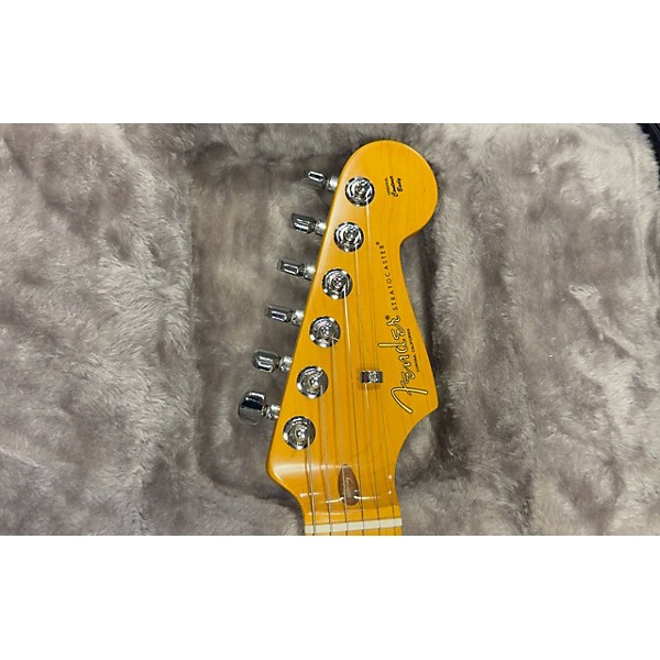 Used Fender Used Fender American Professional Stratocaster SSS Natural Solid Body Electric Guitar