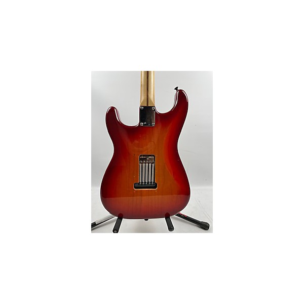 Used Fender Used Fender Player Stratocaster Plus Top AGED CHERRY BURST Solid Body Electric Guitar