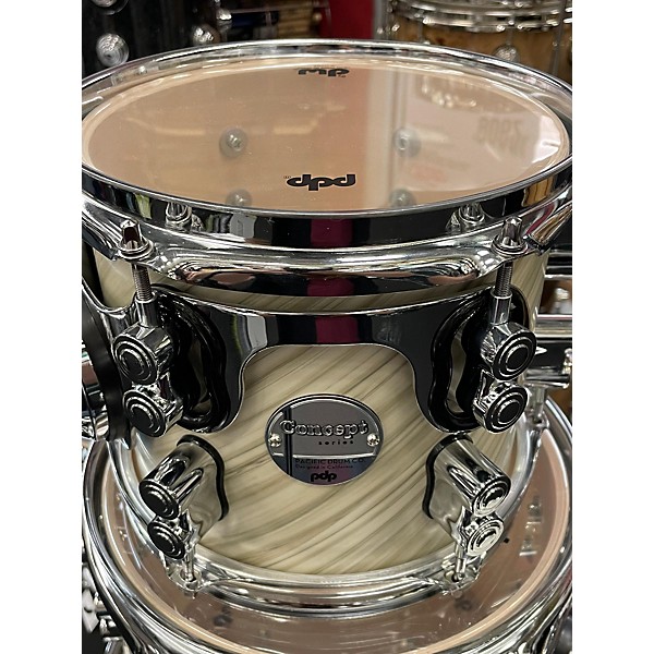 Used PDP by DW Used PDP By DW 6 piece Concept Series Twisted Ivory Drum Kit