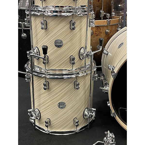 Used PDP by DW Used PDP By DW 6 piece Concept Series Twisted Ivory Drum Kit