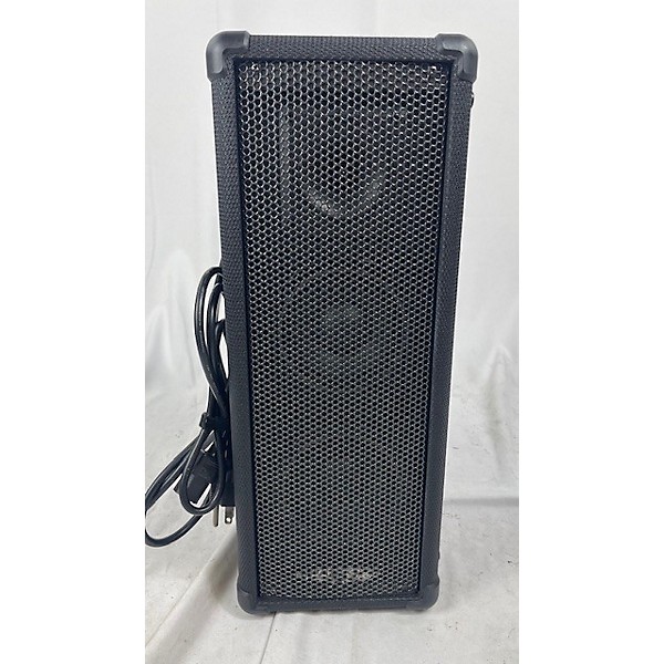 Guitar fashion center used powered speakers