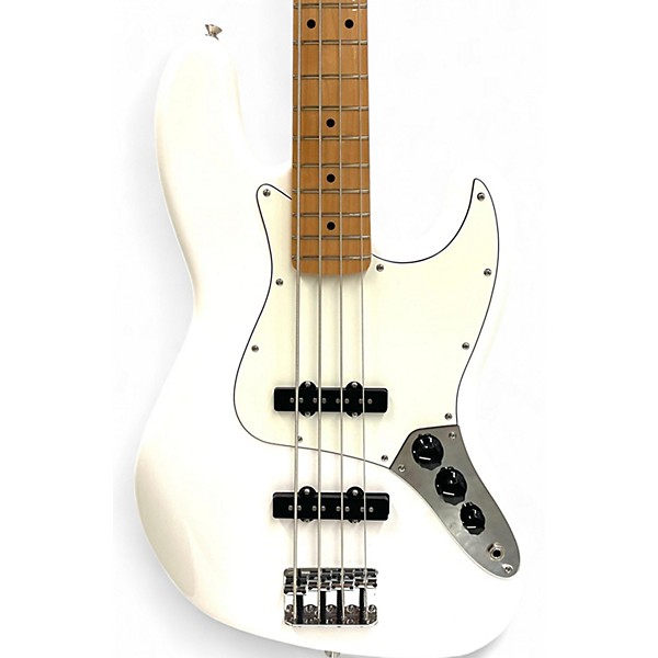 Used Fender Used Fender Modern Player Jazz Bass Alpine White Electric Bass Guitar