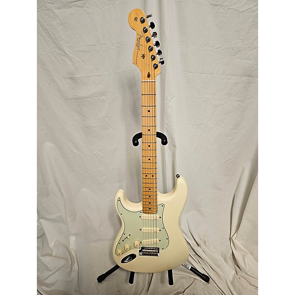 Used Used 2019 Fender American Professional Stratocaster SSS Left Handed Olympic White Electric Guitar