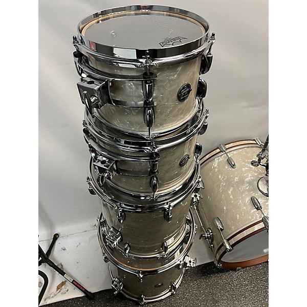 Used Gretsch Drums Renown Drum Kit