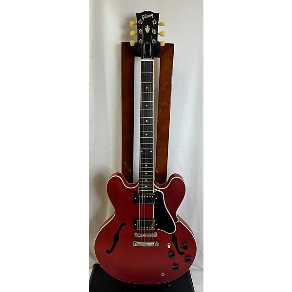 Used Gibson Used Gibson ES335 Satin Satin Red Hollow Body Electric Guitar