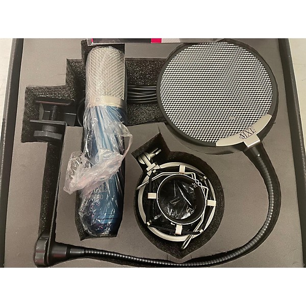 Used MXL 3000 Premium Studio Bundle Condenser Microphone