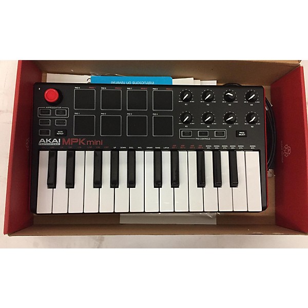 Used Akai Professional Used Akai Professional MPK Mini MIDI Controller