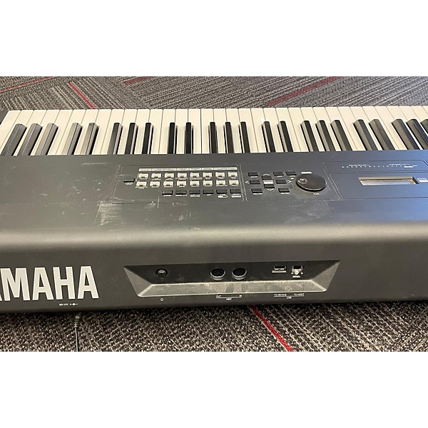 Used Yamaha MX88 Synthesizer