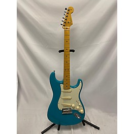 Used Fender Used Fender American Professional II Stratocaster Teal Solid Body Electric Guitar