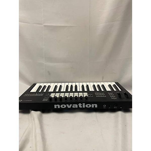 Used Novation Used Novation Launchkey MIDI Controller