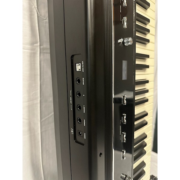 Used Williams Allegro 88 Key Digital Piano