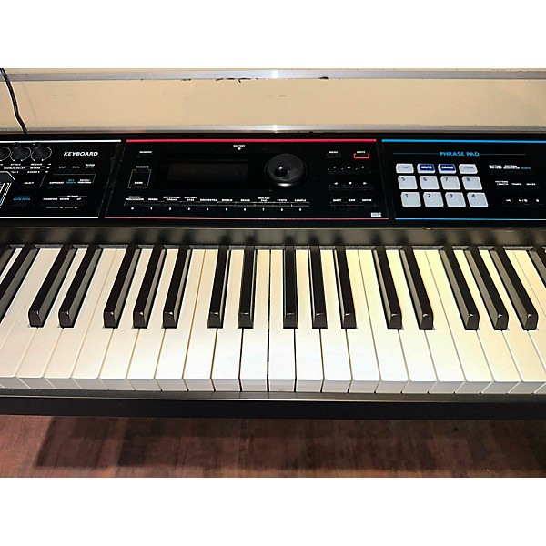 Used Roland Used Roland JUNO-DS88 Keyboard Workstation