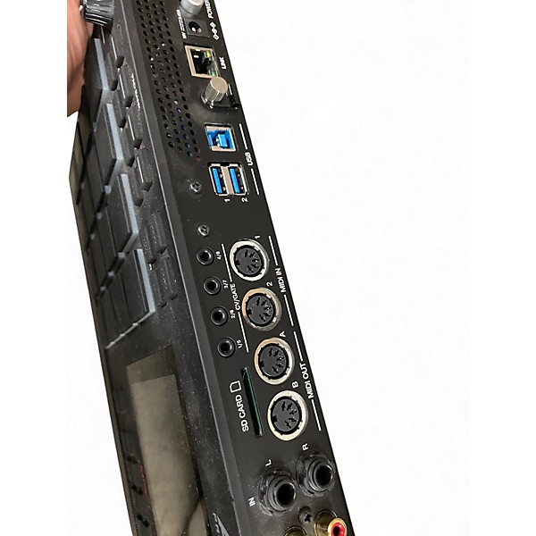 Used Akai Professional MPC Live 2 Production Controller