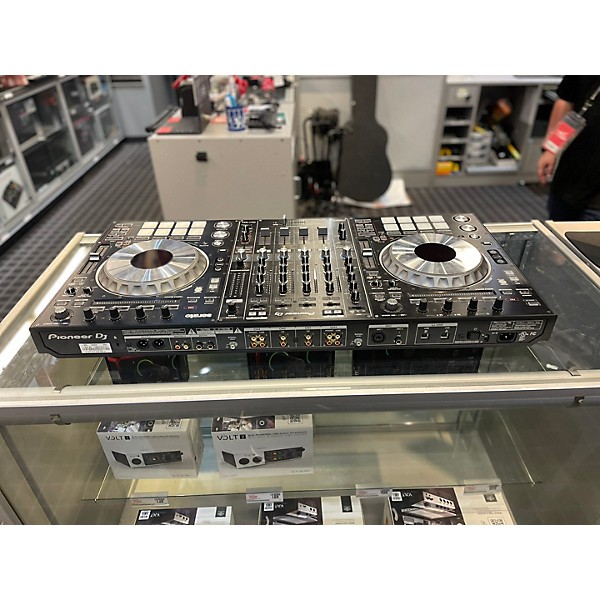 Used Pioneer DJ DDJSZ2 DJ Controller