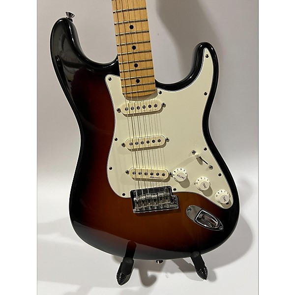 Used Fender Used Fender American Standard Stratocaster 3 Tone Sunburst Solid Body Electric Guitar