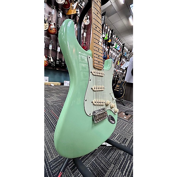 Used Fender Used Fender Player Stratocaster Surf Green Solid Body Electric Guitar