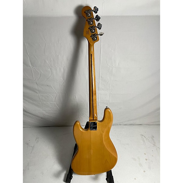 Used Squier Classic Vibe 70s Jazz Bass Electric Bass Guitar