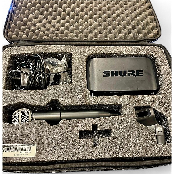 Used Shure GLXD D4 AND D2 SYSTEM HANDHELD Handheld Wireless System