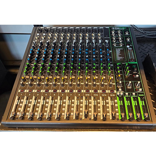 Used Mackie Used Mackie PROFX16 Unpowered Mixer