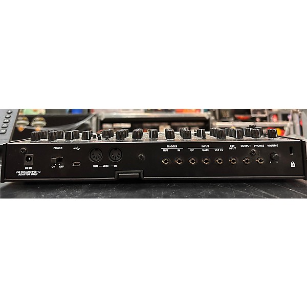 Used Roland SE-02 Synthesizer | Guitar Center