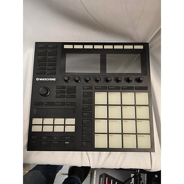 Used Native Instruments Used Native Instruments Maschine MKIII MIDI Controller