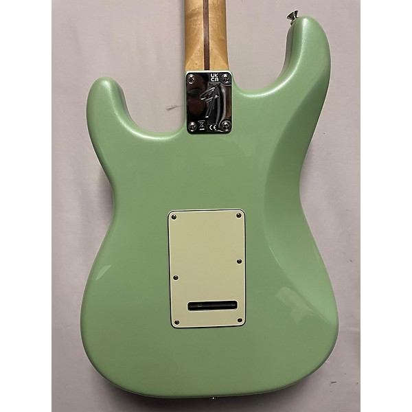 Used Fender Used Fender Modern Player Stratocaster Seafoam Green Solid Body Electric Guitar