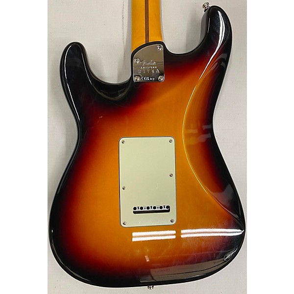 Used Fender Used Fender American Ultra Stratocaster Sunburst Solid Body Electric Guitar