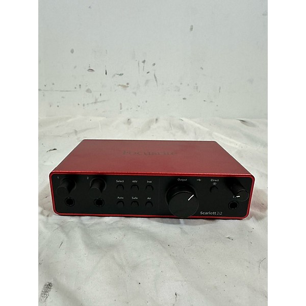 Used Focusrite Scarlett 2i2 Gen 4 Audio Interface