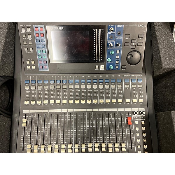 Used Yamaha LS916 Powered Mixer