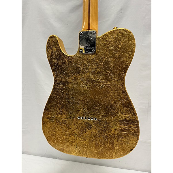 Used Fender Used Fender Hellcasters Jazz-A-Caster Metallic Gold Solid Body Electric Guitar