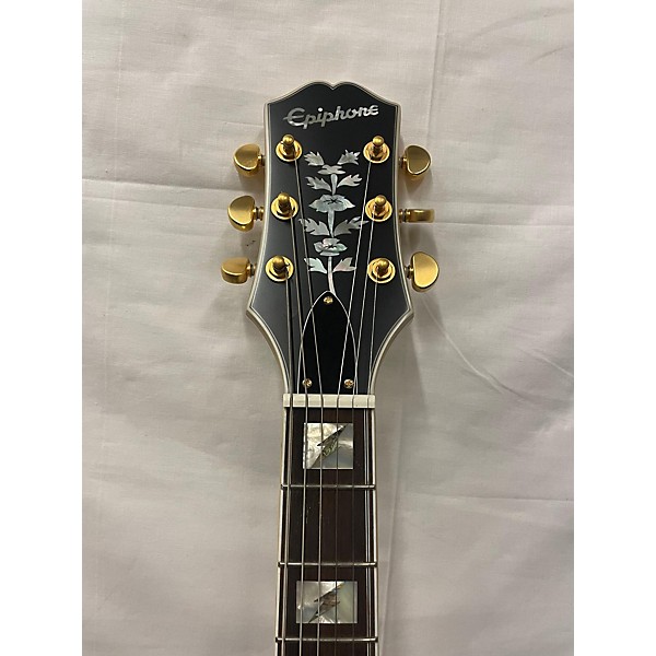 Used Epiphone Used Epiphone Emily Wolfe "White Wolfe" Sheraton White Hollow Body Electric Guitar