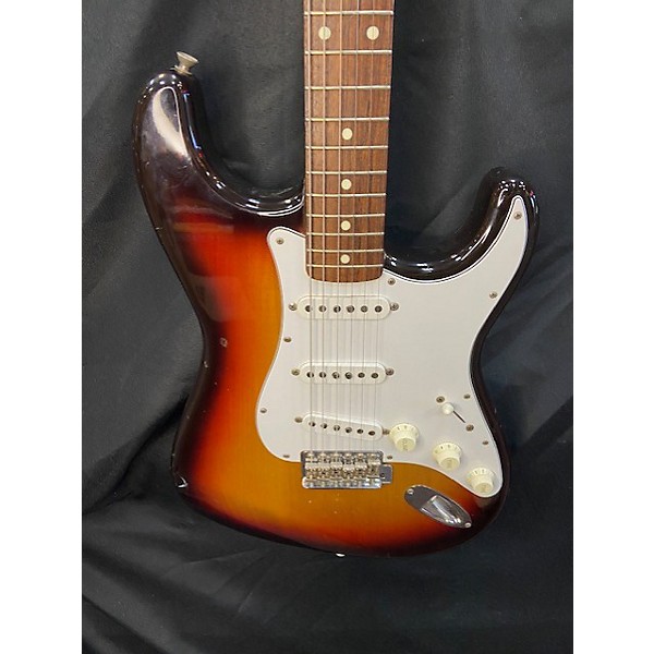 Used Fender Used Fender 2000s 60s Stratocaster Reissue Tobacco Burst Solid Body Electric Guitar