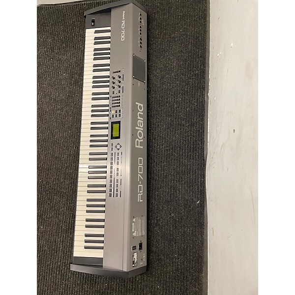 Used Roland RD700 Portable Keyboard