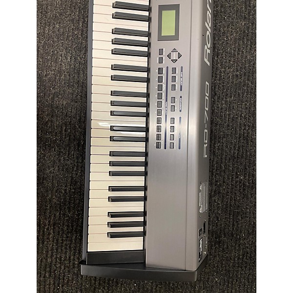 Used Roland RD700 Portable Keyboard