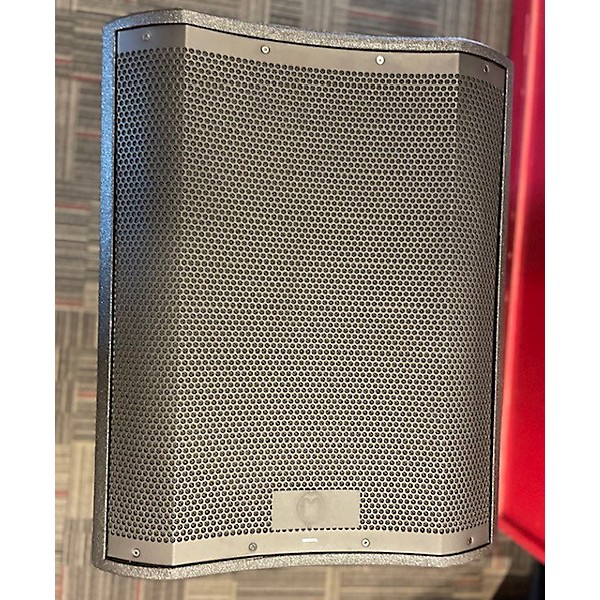 Used Harbinger VARI V2318S Powered Subwoofer