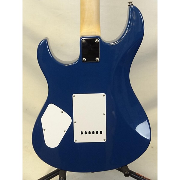Used Yamaha Pacifica PAC112V Solid Body Electric Guitar