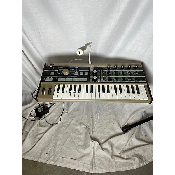 Used KORG MicroKORG-S Synthesizer