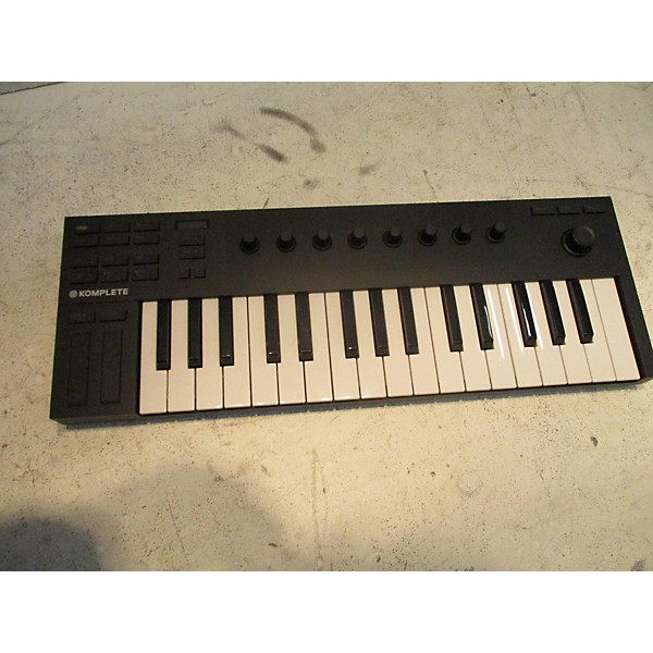 Used Native Instruments KOMPLETE KONTROL M32 MIDI Controller