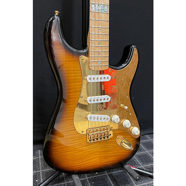 Vintage Fender 1994 Custom Shop 40th Anniversary Diamond Stratocaster Solid Body Electric Guitar