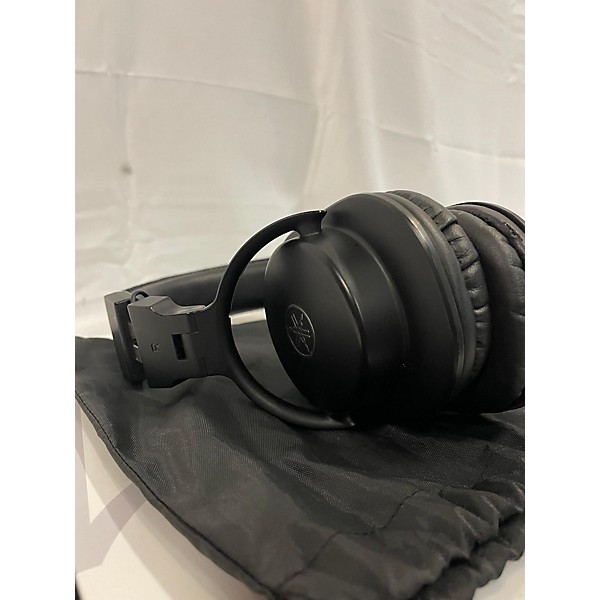 Used Yamaha HPH-MT5 Studio Headphones