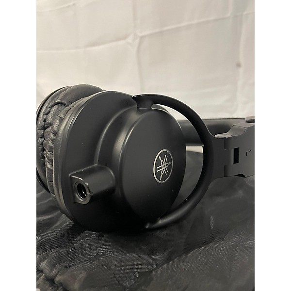 Used Yamaha HPH-MT5 Studio Headphones