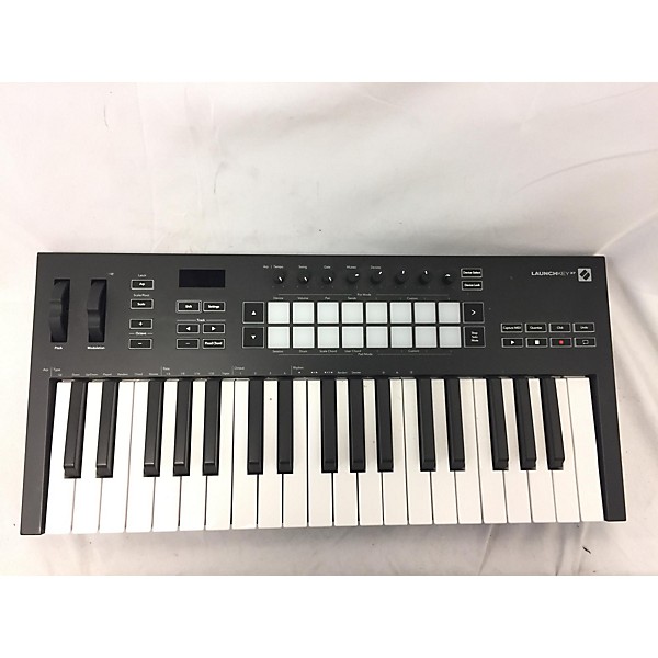 Used Novation Used Novation Launchkey 37 KEY MIDI Controller