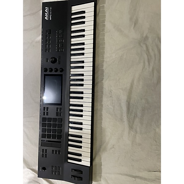 Used Akai Professional MPC Key 61 Keyboard Workstation